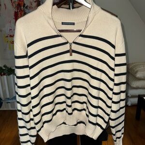 Brandy Melville
Half Zipup Sweater 
Tan Color
Size N/A
